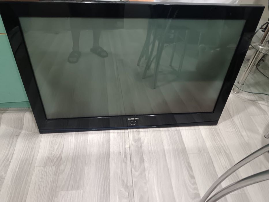 Продам телевизор Samsung