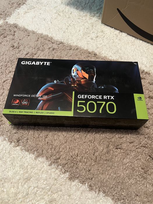 GIGABYTE GeForce RTX 5070 Gaming OC 12G