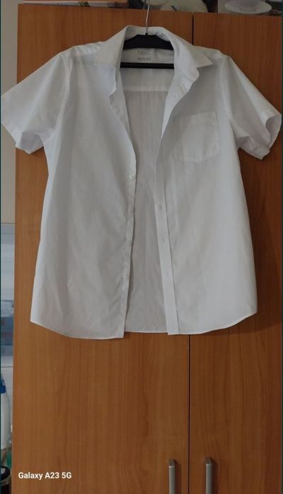 Haine scoala baieti (tricou, camasa, pantaloni)