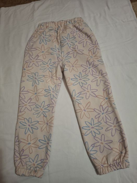 Штаны брючки для девочекДетская одежда для девочек подойдет и мальчика