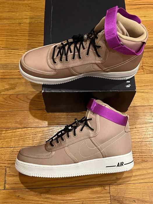 Adidasi noi fără etichetă achiziționați în America NYC diferite marimi