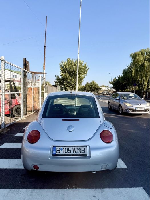 VOLKSWAGEN New Beetle 2000 — imagine 5