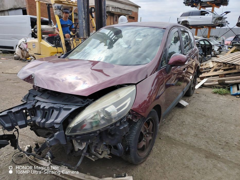 Dezmembrez Renault Scenic - 3 (2009 - 2012), 1.6 dci R9M402, manual, R9M402, ND4012