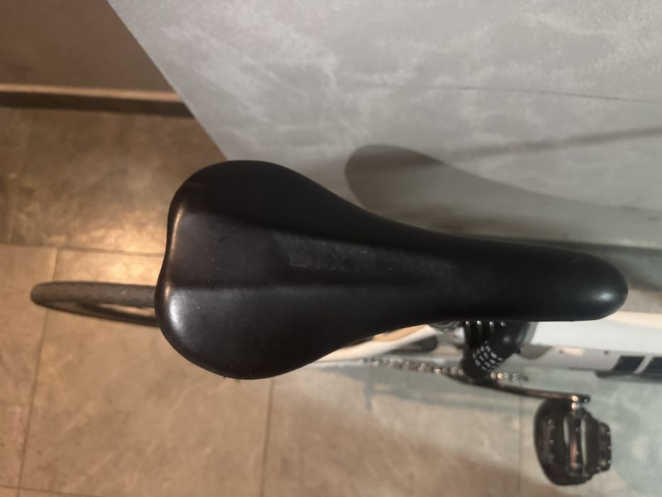 Фикс (JIXF) белый рамма  М