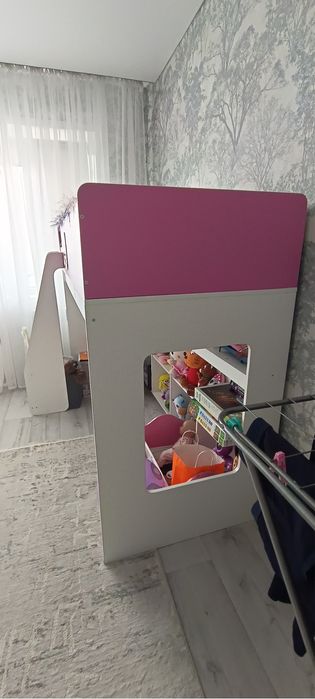 Детская кровать для девочки