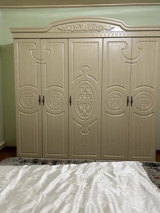 Мебель спалный комплект произ. Кенг макон