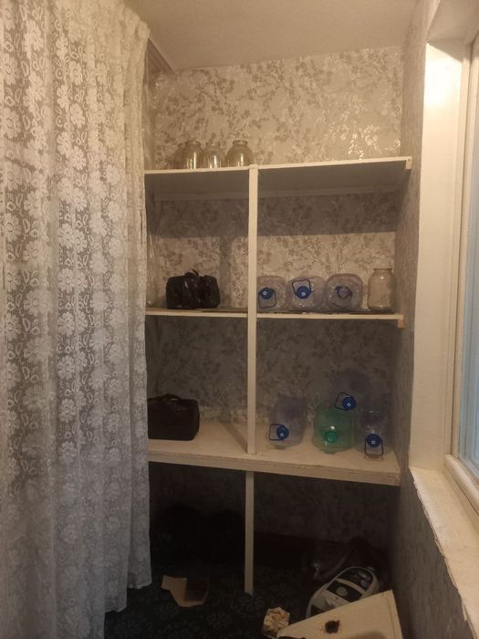 Аренда Чилонзор 19кв.1хона.300уе.оилага.