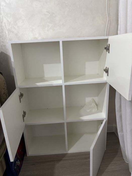 Шкаф напольный компактыный.