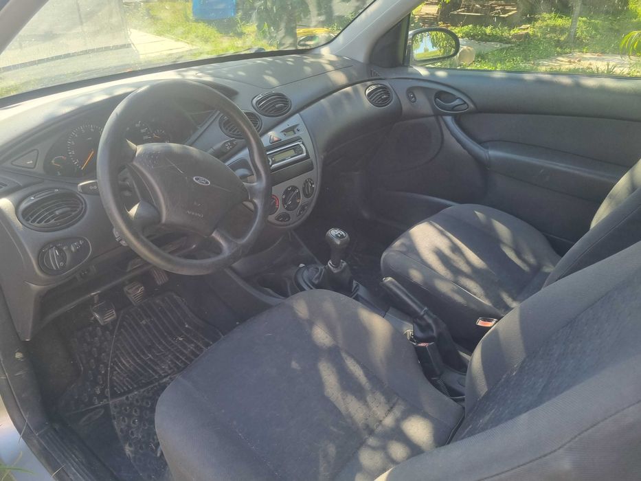 Vand Ford Focus 1.4 benzina