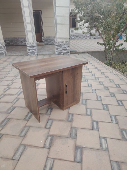 mebelni Partalar sotiladi 600 ming ustalcasi bilan birga