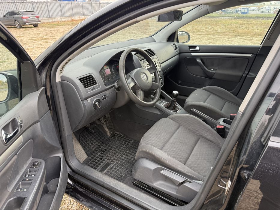Golf 5 1.6 Benzina