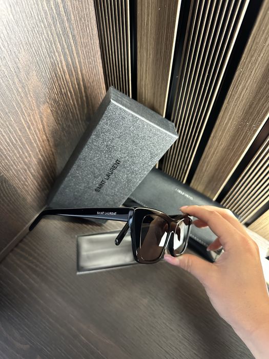 Слънчеви очила Saint Laurent | YSL