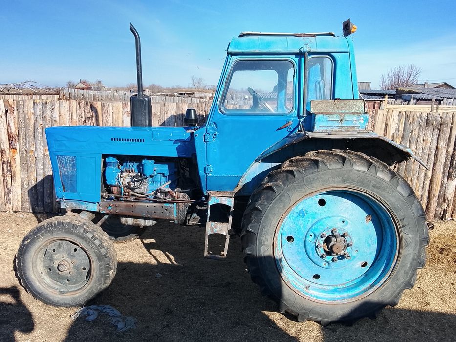 Продам трактор мтз