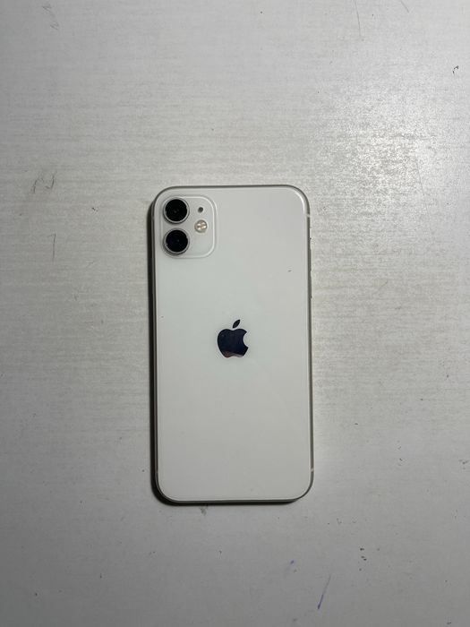 Продам iPhone 11 128gb Белый