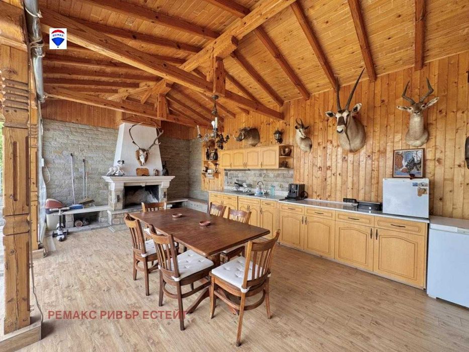 Продава се Промишлена сграда в Горна Оряховица - 4342 кв.м за 588 €/кв.м - Снимка #6