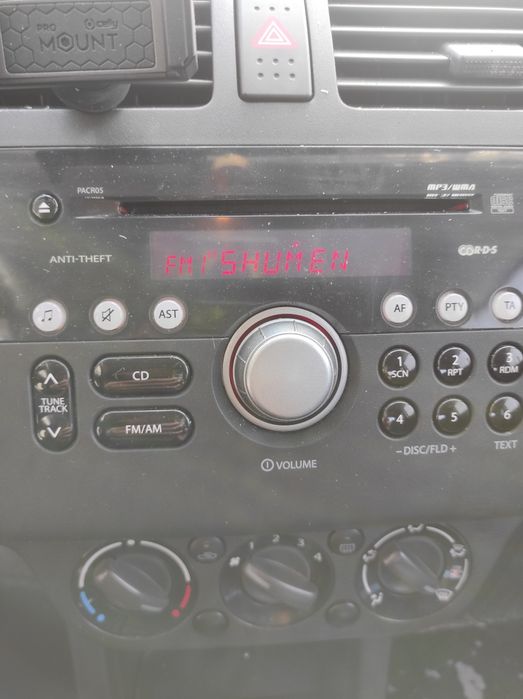 Продавам на части SUZUKI SWIFT 1.3 i 2007г.