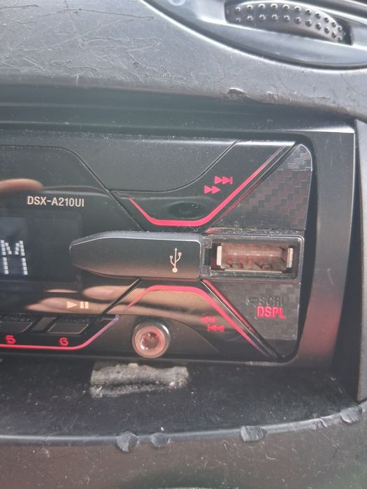 Player Sony DSX-A210UI