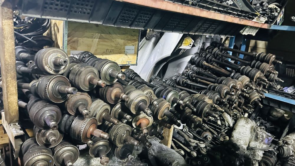 W124 w202 w201 задние привода авторазбор мерседес бу оригинал запчасть