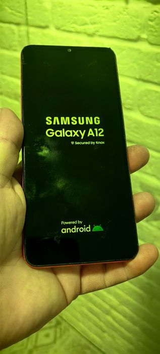 Продам  смартфон Самсунг