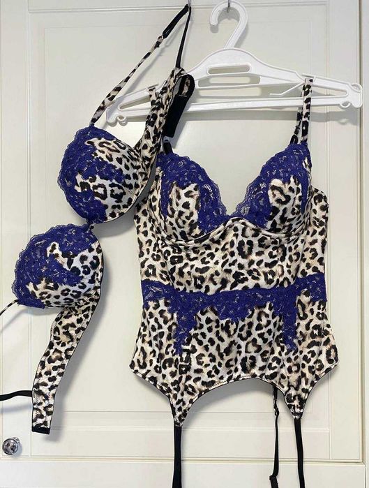 Yamamay бельо за жартиери