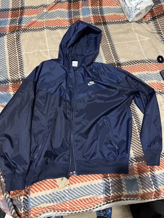 Спортивная куртка Nike дождевик