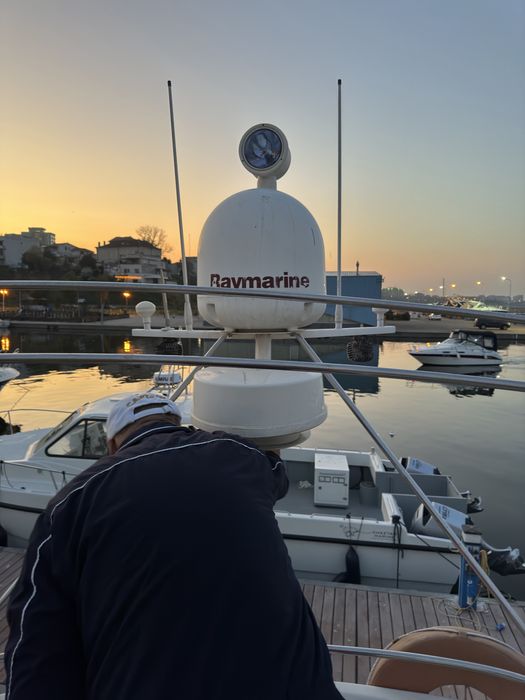 Yacht Starfisher 34 fly