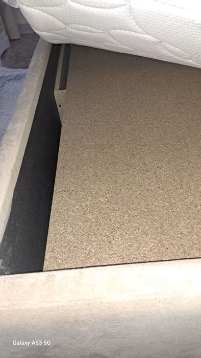 Продам спальный диван