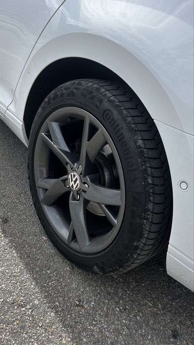 Volkswagen b8 2016 1.6 tdi