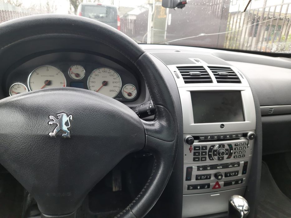 Vând Peugeot 407