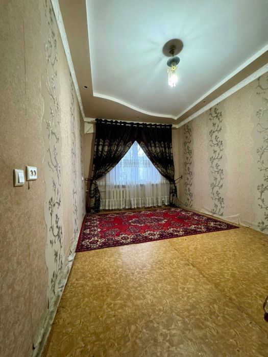 Продается 3 комнатная квартира 9 мкр 4 этаж