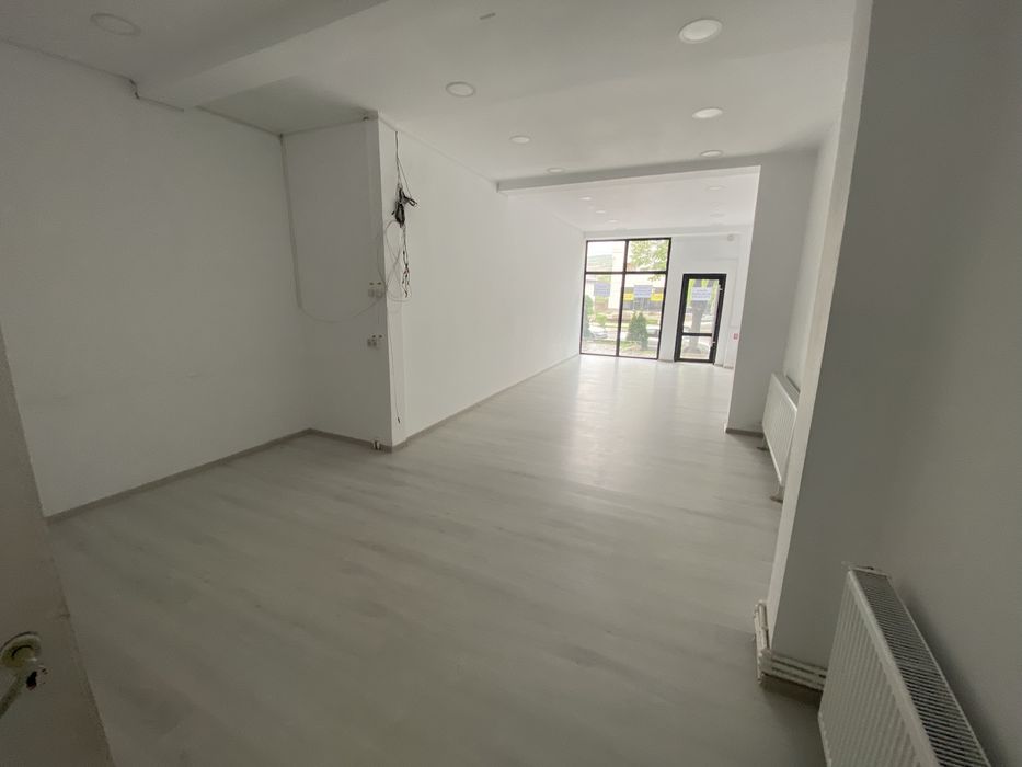 Spatiu comercial de inchiriat