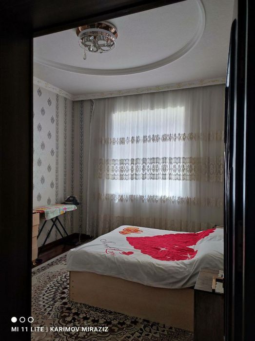 Nazarbek Xarakat Masjid kochada 3. yarim sotux 6 ta xona sotilvoti