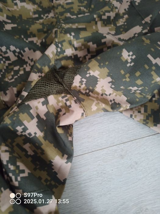 Костюм комуфлированный