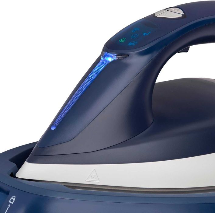 Stație de călcat cu abur H.Koenig V7, 2200 W
