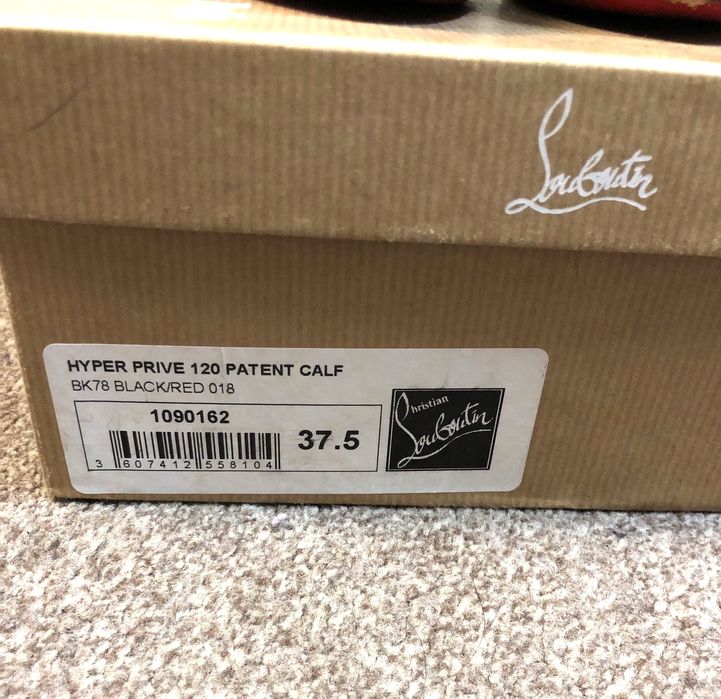 Pantofi cu toc Louboutin