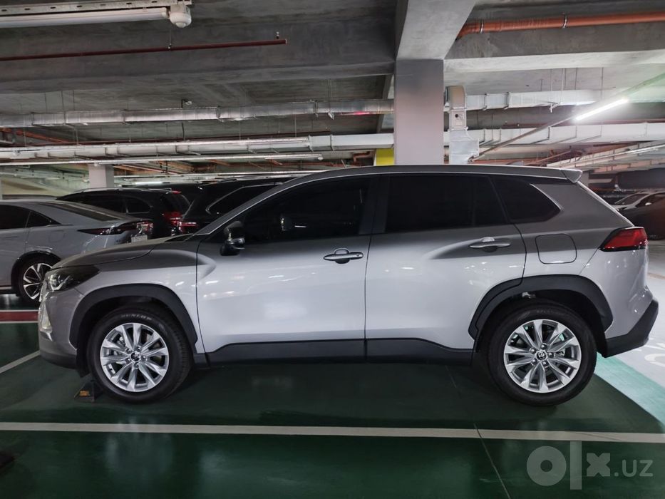 Toyota Corolla Cross HYBRID