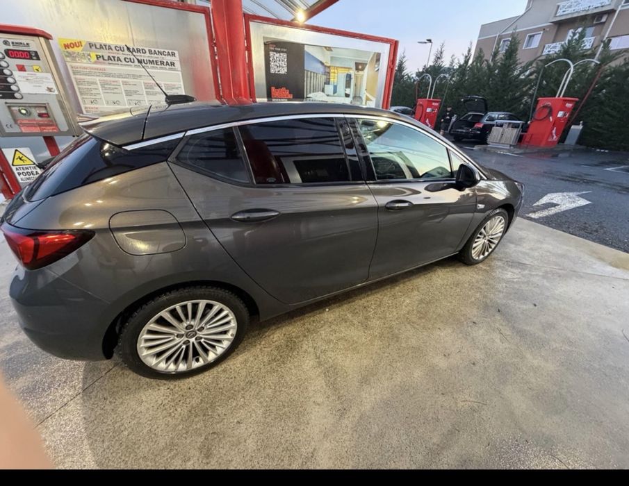 Opel astra K.