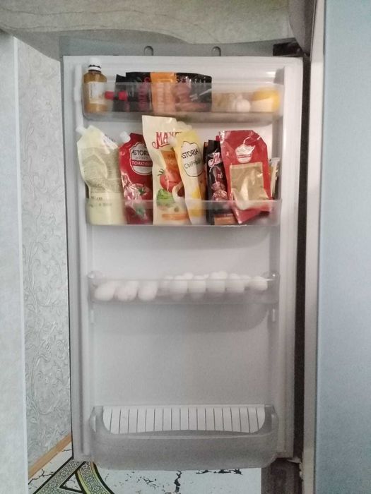 продам холодильник