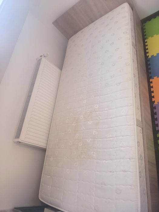 Pat 90 x 200 cu saltea