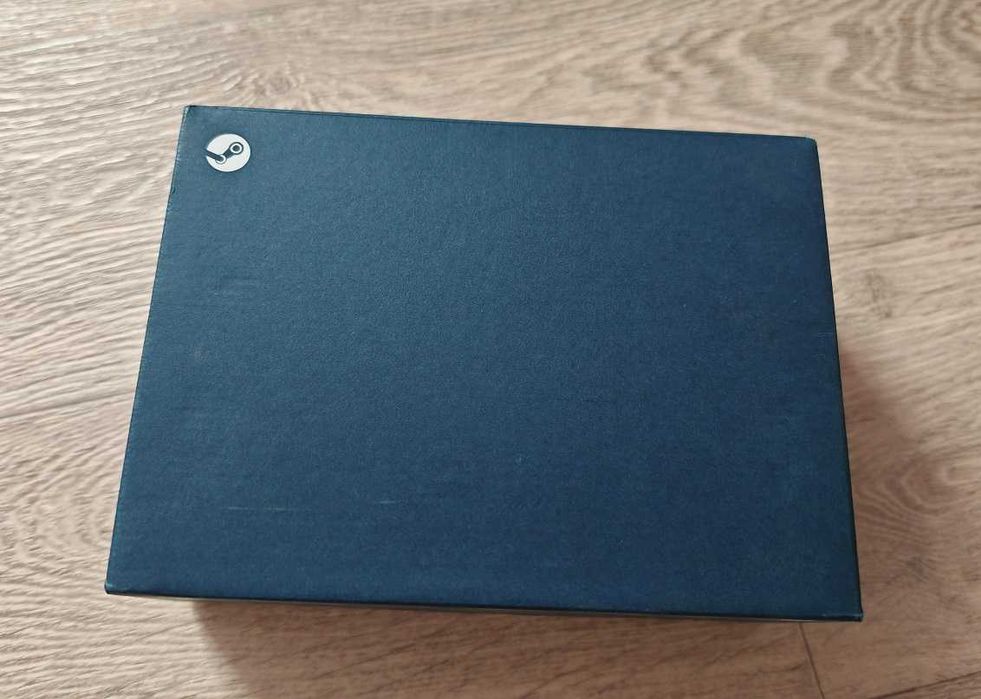 продам медиаприставку Steam Link