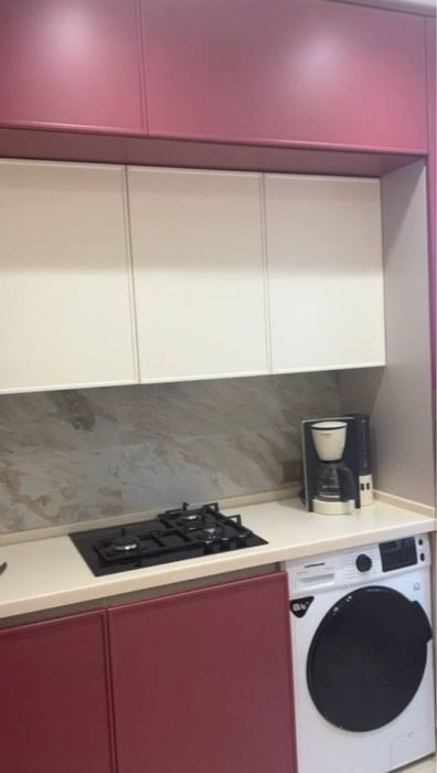 2/4/15 Паркентский ЖК Parkent Plaza, мебель техника 45м2, 85000 уе