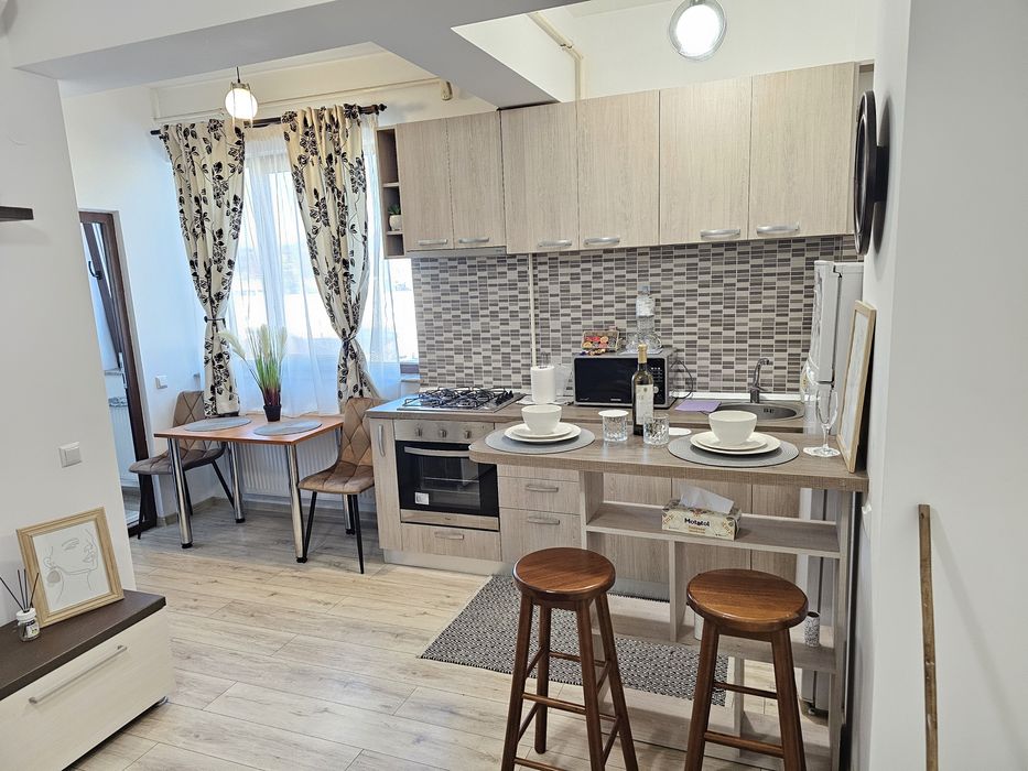 Inchiriez apartament 2 camere  Concept Residence