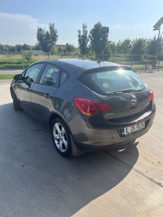 De Vânzare Opel Astra J