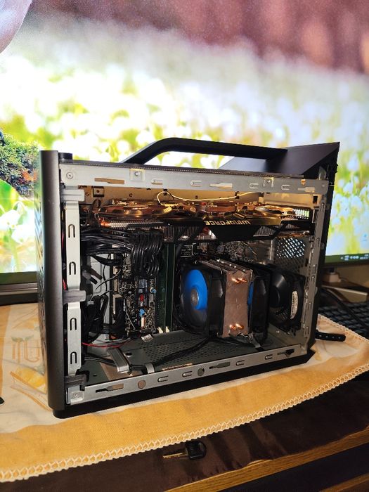 Lenovo Legion I5-8400 Gamer PC vând sau schimb