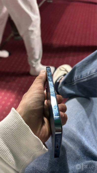 Iphone 12pro face id ishlamedi