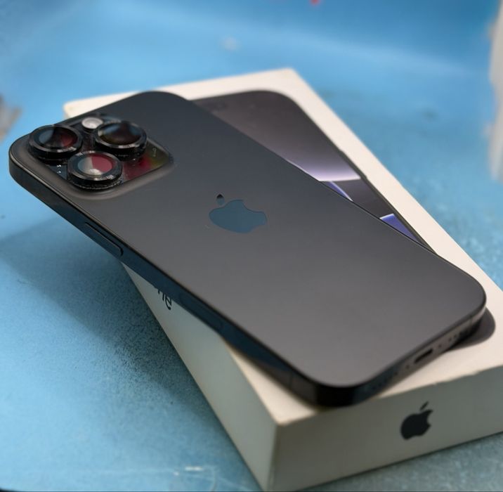 ГАРАНЦИОНЕН!!! Apple iPhone 16 Pro, 128GB, 5G, Black Titanium