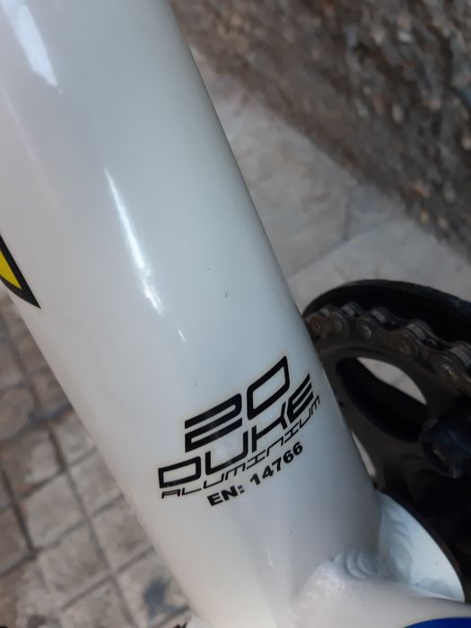 Алуминиев 20цола Детски велосипед 6скорости шимано Ferini с амортисьор