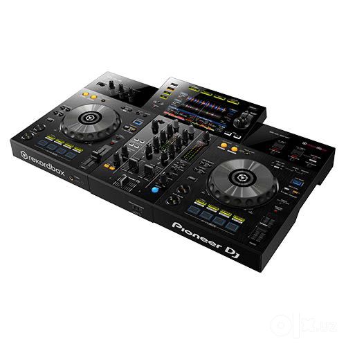 Контроллер Pioneer XDJ-RR