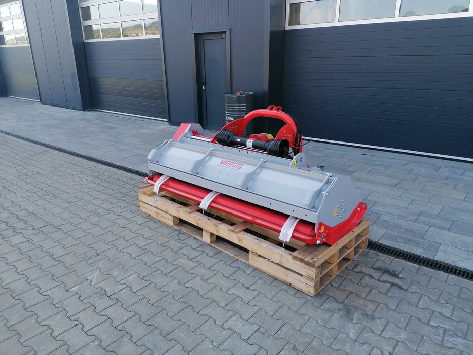 Tocator resturi vegetale VENTURA URAL 200