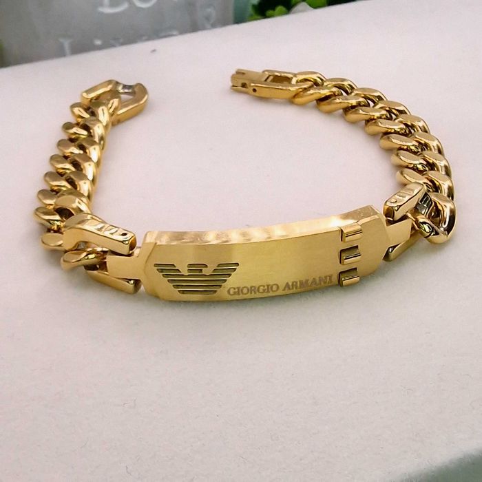 Маркови  мъжки гривни